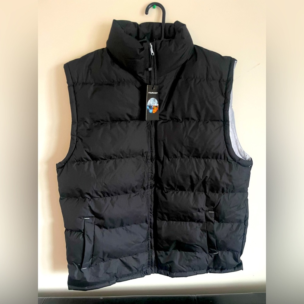 FOURCAST Vest Jacket Brand New size XL